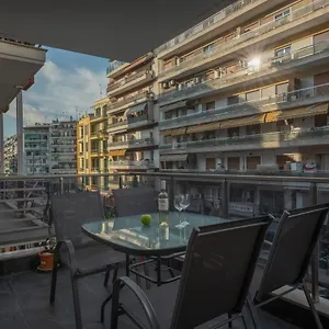  Διαμέρισμα Antigonidon Square 2
